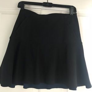 Lululemon Skirt super cute! Size 6